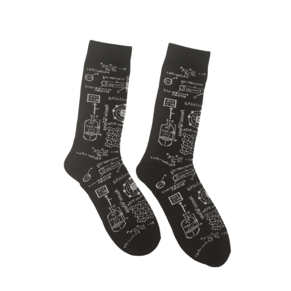 μαύρες κάλτσες με λευκό σχέδιο