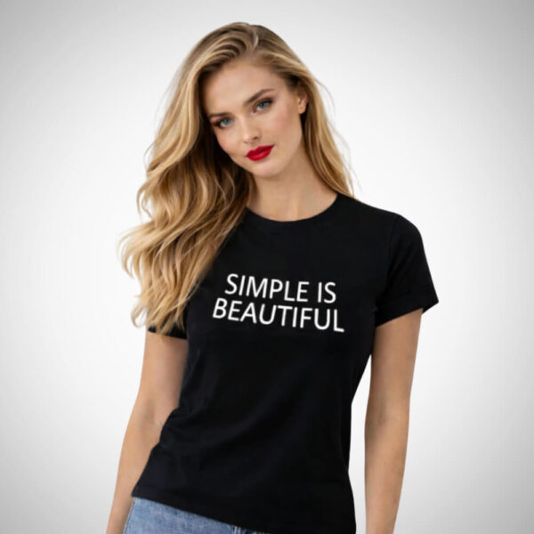 Μαύρο t-shirt γυναικείο με λευκή στάμπα Simple is Beautiful