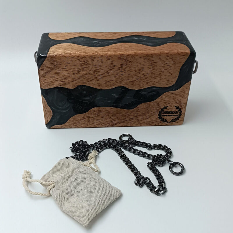 demman-artbag-black-xeiropoiiti-xylini-tsanta-limited-edition