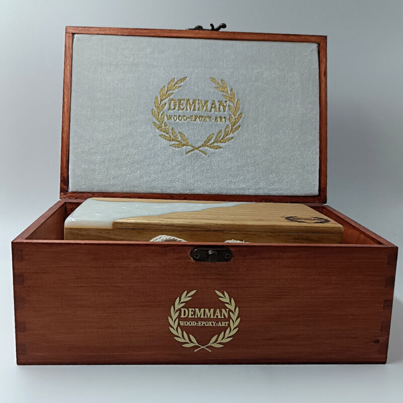 demman-artbag-white-xeiropoiiti-xylini-tsanta-limited-edition
