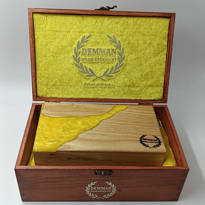 Demman Artbag Yellow – τσάντα από φυσικό ξύλο με μεταλλική αλυσίδα