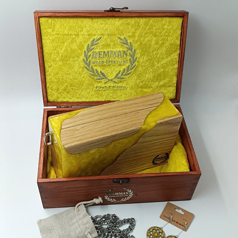 Demman Artbag Yellow – τσάντα από φυσικό ξύλο με μεταλλική αλυσίδα