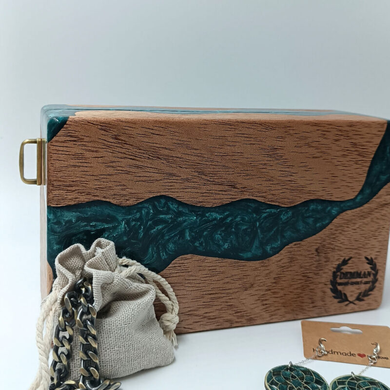 demman artbag tsanta apo fysiko xylo prasino suga style