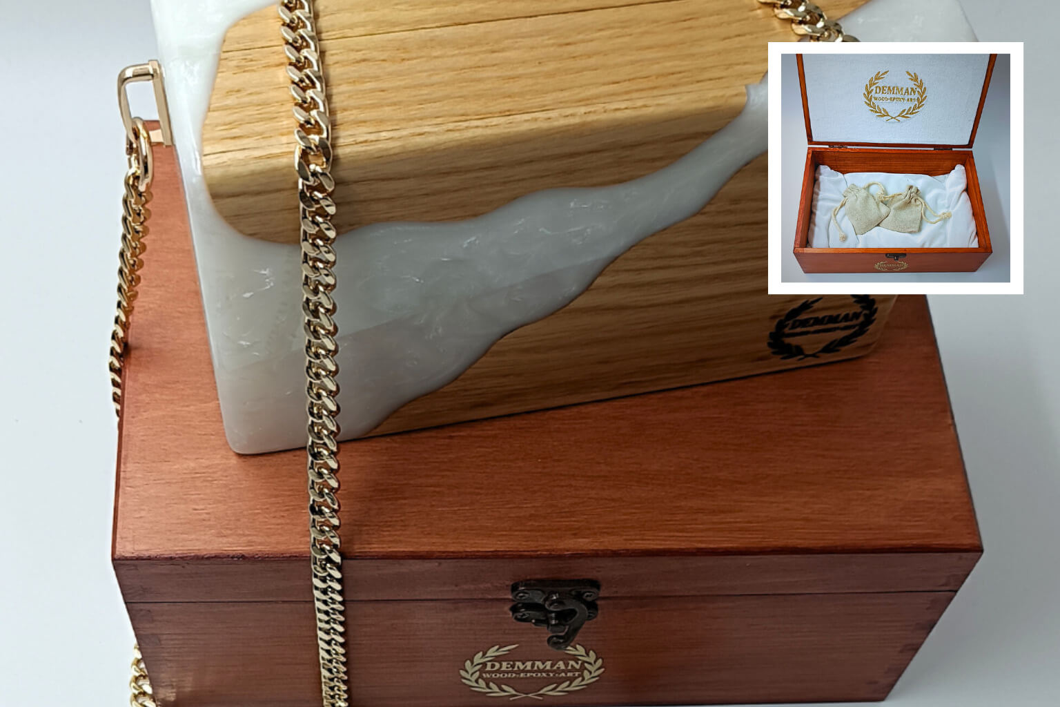 Exclusive wooden fashion bag by Demman with Chanel chain