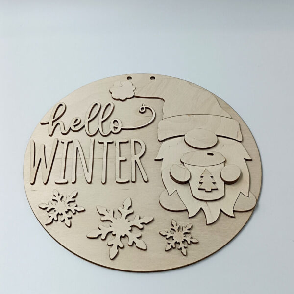 Χειμωνιάτικο ξύλινο διακοσμητικό Hello Winter για πόρτα ή τοίχο
