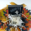Δώρο Σετ 15 Boo Wax Melts σε μαύρο Halloween Box, με λευκά φαντασματάκια άρωμα spiced bourbon pumpkin κολοκύθα.
