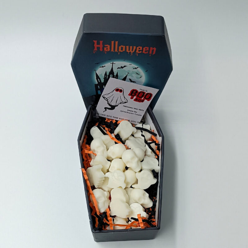 Θεματικό κουτί Boo Box σε σχήμα φέρετρου για Halloween με spooky wax melts