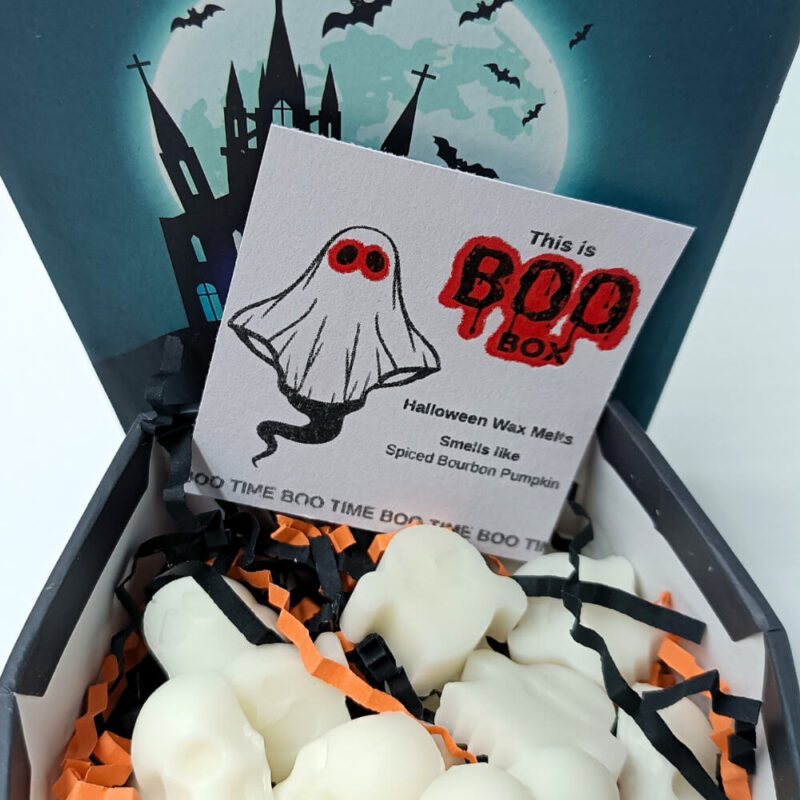 Θεματικό κουτί Boo Box σε σχήμα φέρετρου για Halloween με spooky wax melts