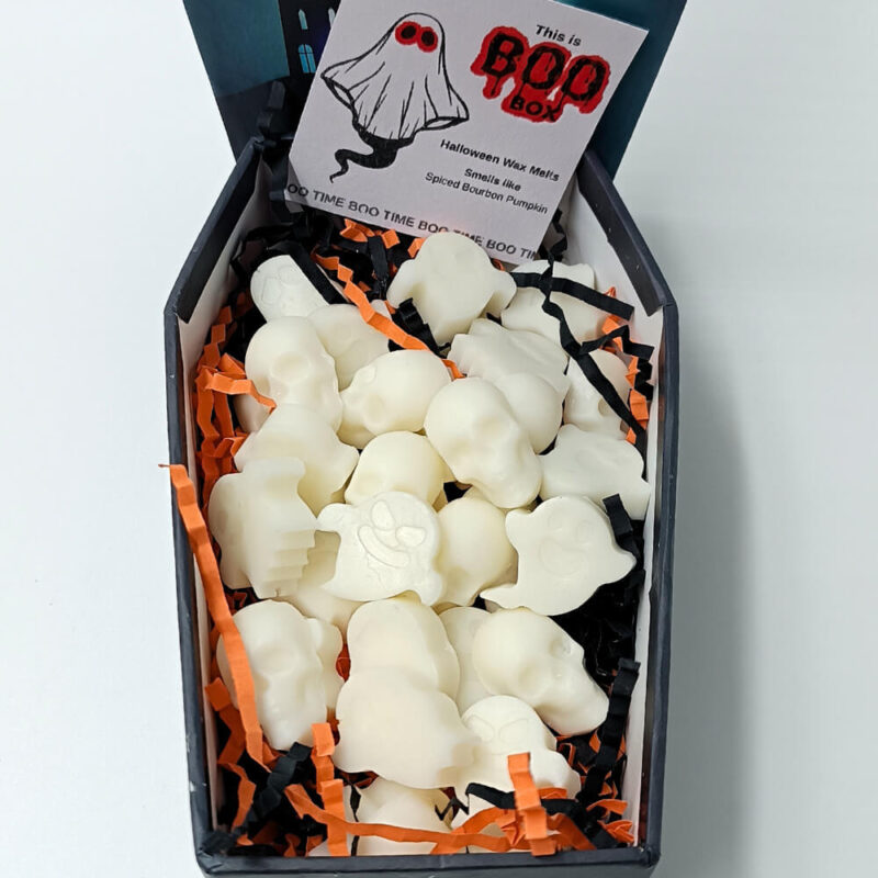 Θεματικό κουτί Boo Box σε σχήμα φέρετρου για Halloween με spooky wax melts