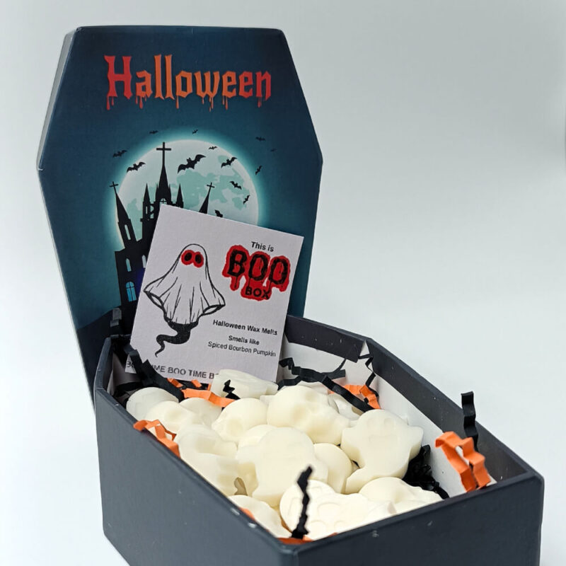 Θεματικό κουτί Boo Box σε σχήμα φέρετρου για Halloween με spooky wax melts