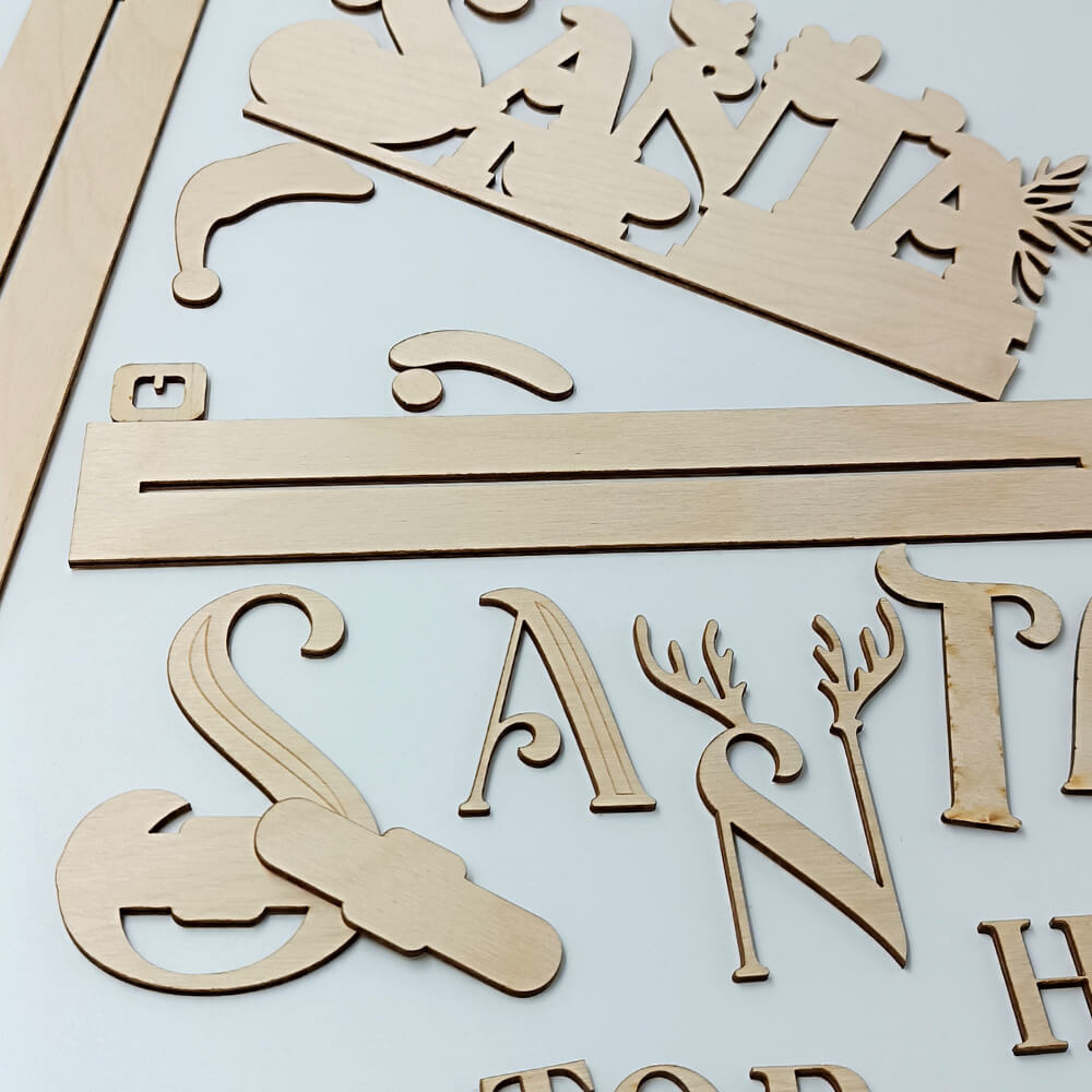 ξύλινα διακοσμητικά και κατασκευές σε στολίδια για τα Χριστούγεννα λιανική και χονδρική πώληση είδη δώρων