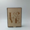 Ξύλινο κουτί δώρου με χάραξη LOVE και καρδιά