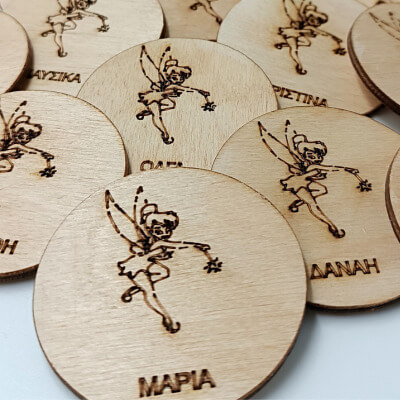 Μαγνητάκι βάπτισης με Τίνκερ Μπελ και όνομα