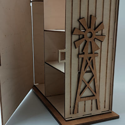 Ξύλινο δωροκουτί σπιτάκι με θήκες για κρασί και σοκολάτες