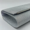 ασημί βραδινό clutch με λαμπερή υφή