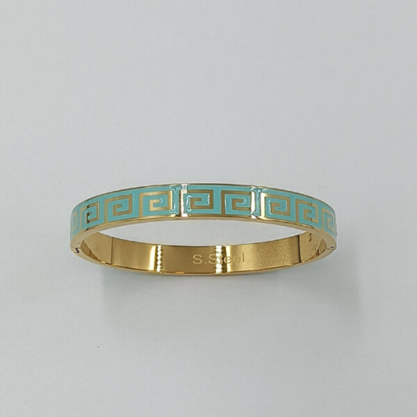 Γυναικείο ατσάλινο χρυσό βραχιόλι χειροπέδα με γαλάζια λεπτομέρεια | Suga Style