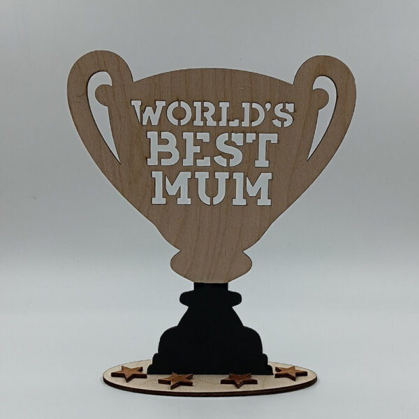 Πρωτότυπο ξύλινο δώρο για μαμά με μήνυμα World’s Best Mum