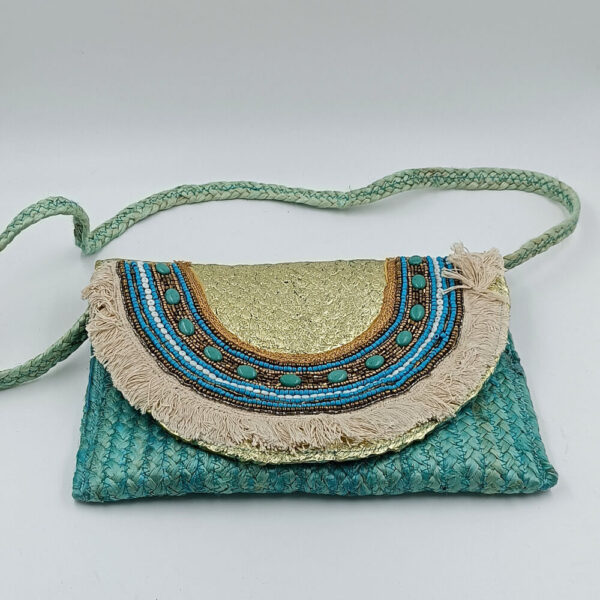 Γυναικεία boho τσάντα από ψάθα με λουρί ώμου και κρόσια