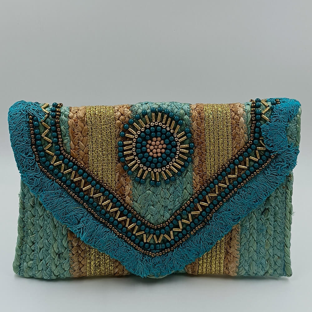 Ψάθινη τσάντα φάκελος με μαγνητικό κλείσιμο και διακοσμητικό κέντημα