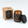 Αρωματικό κερί Tabacco & Whiskey σε καφέ γυάλινο δοχείο με καπάκι