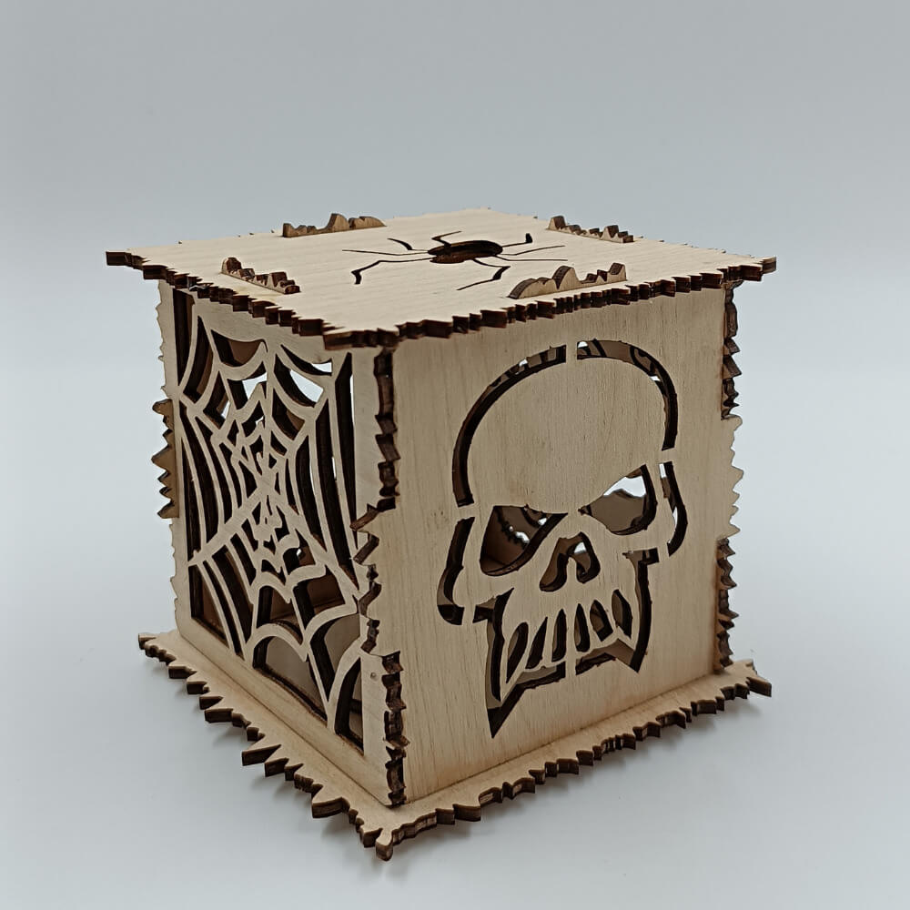 Halloween ξύλινη βάση για ρεσώ με spooky αισθητική