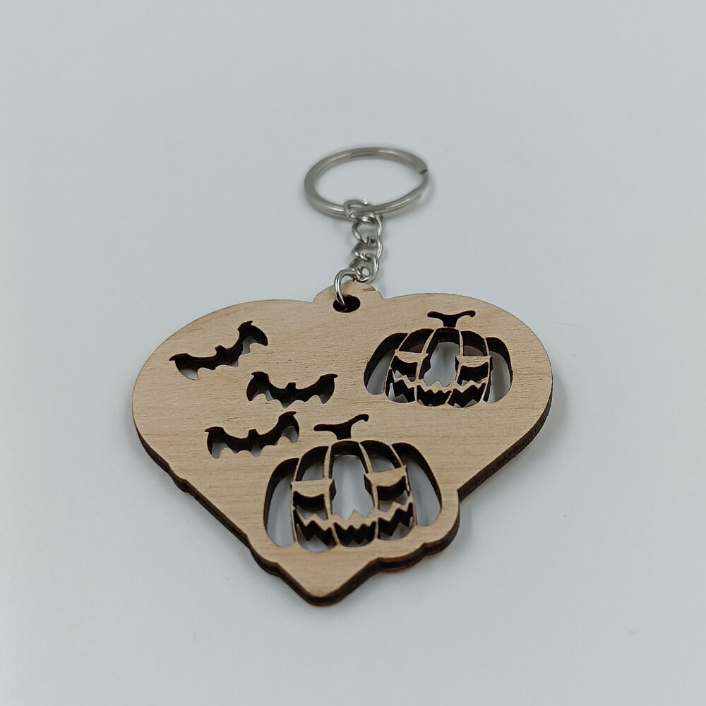 Halloween μπρελόκ από ξύλο με μεταλλικό κρίκο