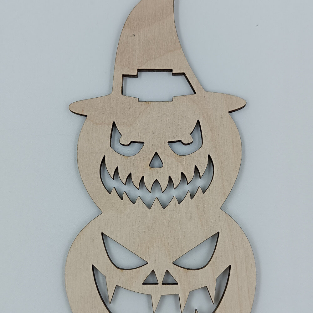 Ξύλινο Halloween στοιχείο με τρεις κολοκύθες και καπέλο μάγισσας