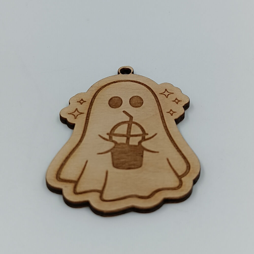 Ξύλινο διακοσμητικό φαντασματάκι για Halloween gift tags και κατασκευές