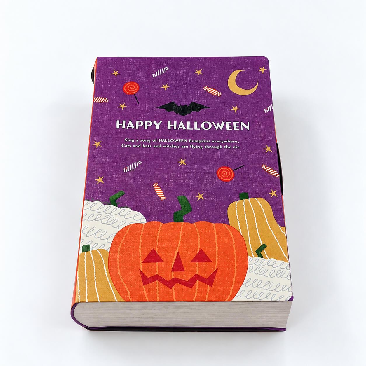 Κλειστό Halloween Gift Box σε σχήμα βιβλίου με μωβ εξώφυλλο και κολοκύθες