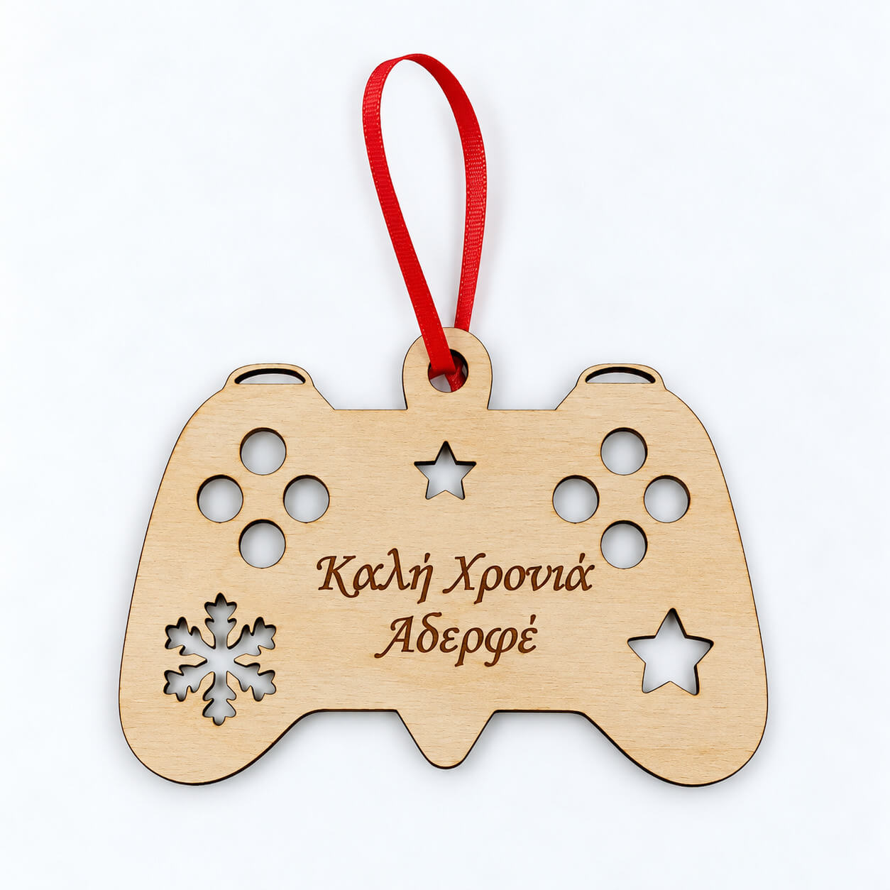 Ξύλινο χειριστήριο παιχνιδιών με χαραγμένη ευχή και κόκκινη κορδέλα